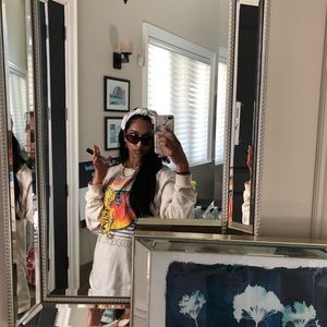 Meet your Posher, Helena